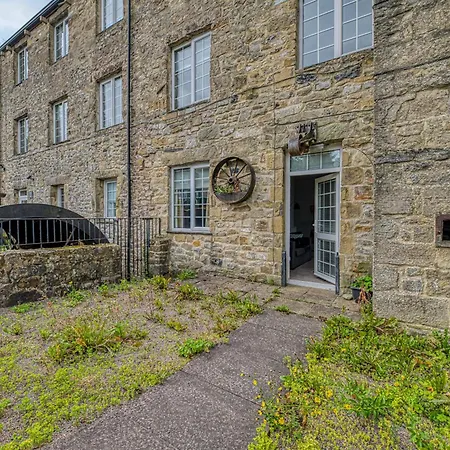 Apartament Anley-bridge End Mill Settle